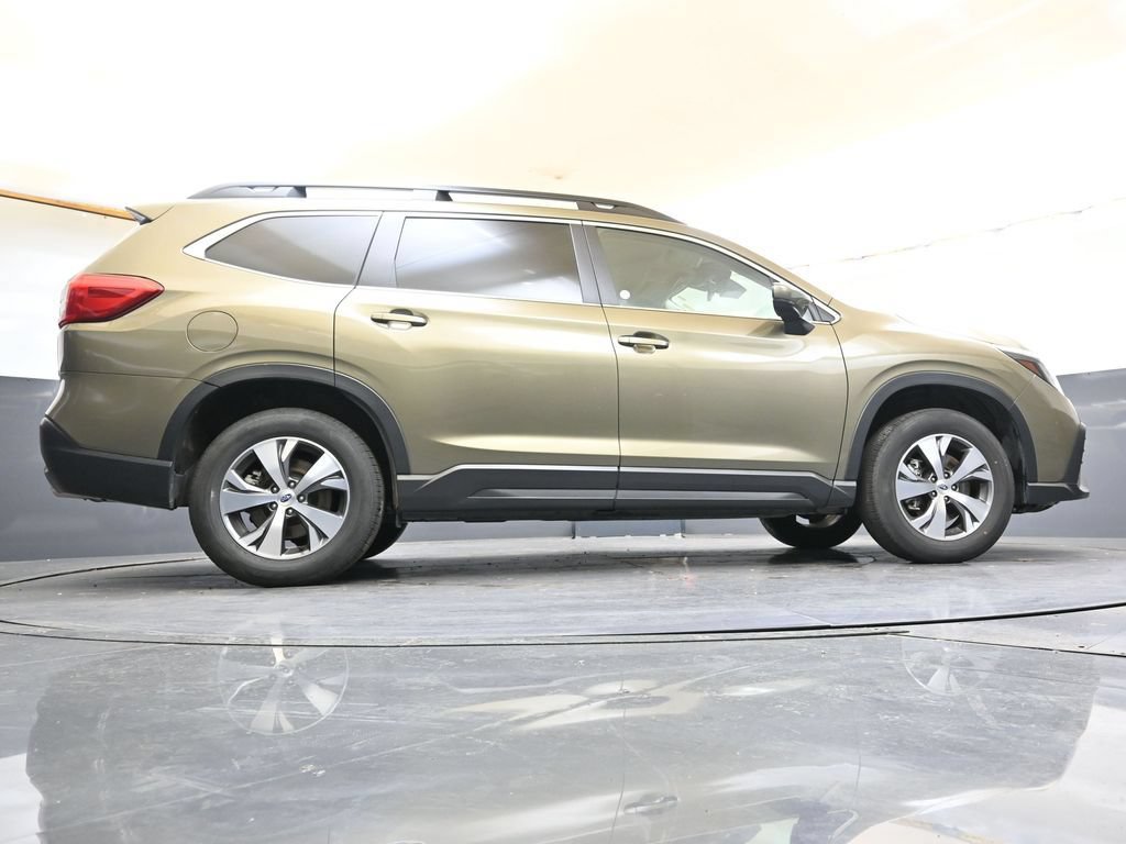 Certified 2025 Subaru Ascent Premium AWD/4WD image 34