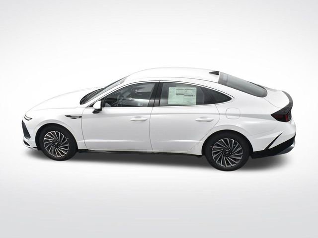Used 2025 Hyundai Sonata SEL FWD image 23