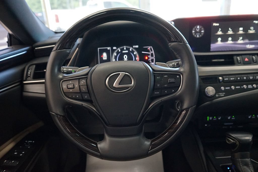 Used 2021 Lexus ES 250 w/ Premium Package AWD/4WD image 31