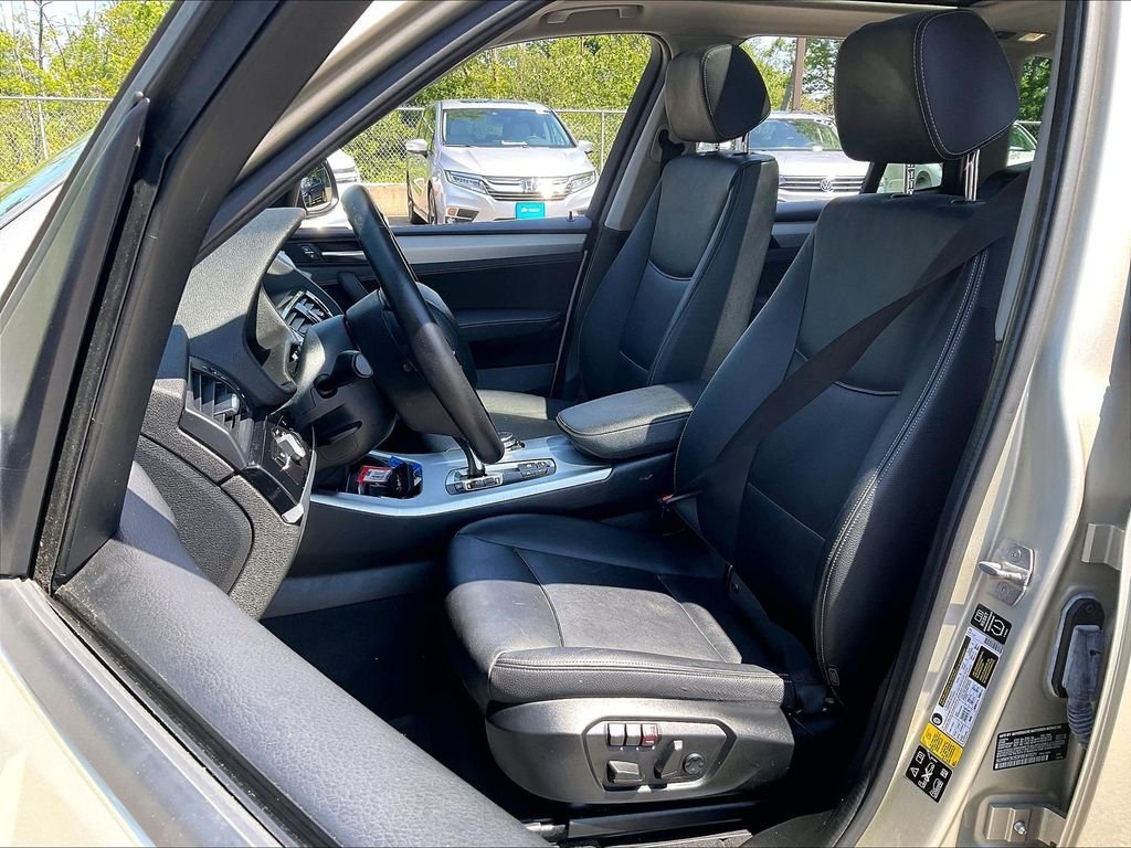 Used 2015 BMW X3 xDrive28d AWD/4WD image 9