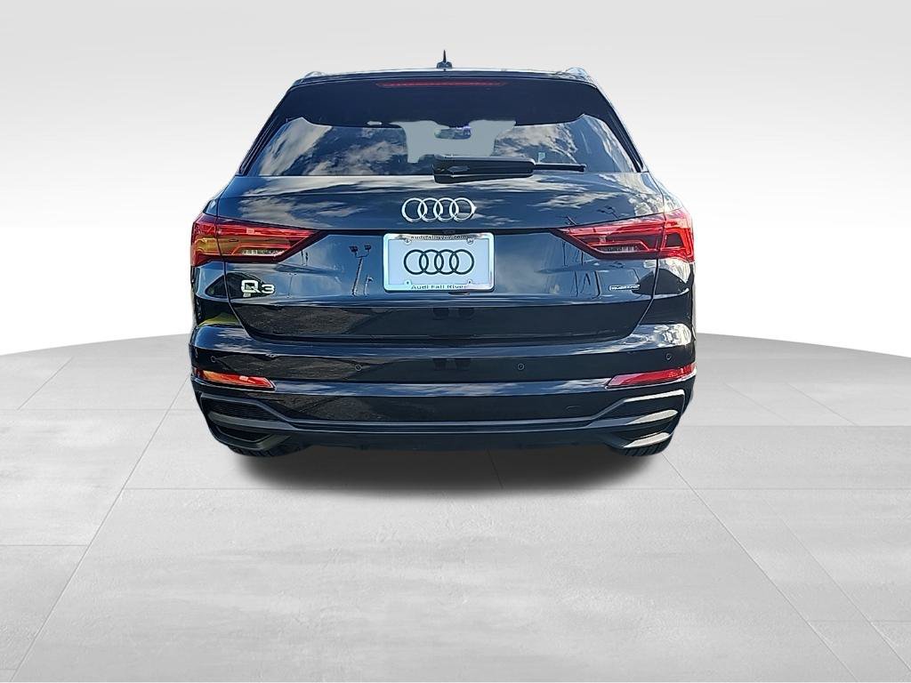 Used 2025 Audi Q3 2.0T Premium AWD/4WD image 6
