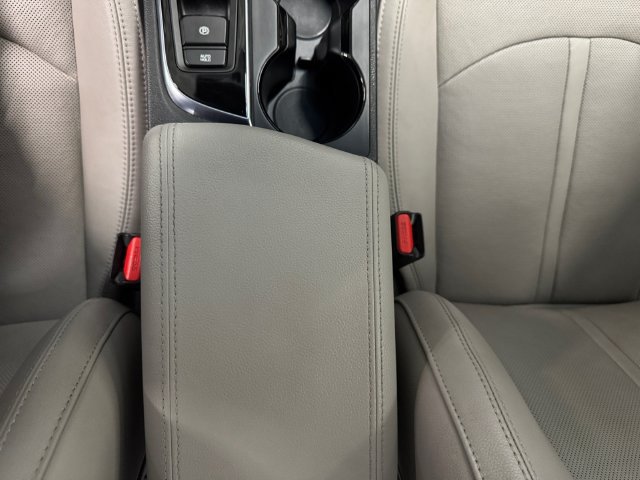 Used 2017 Hyundai Sonata Limited w/ Ultimate Package 04 FWD image 14