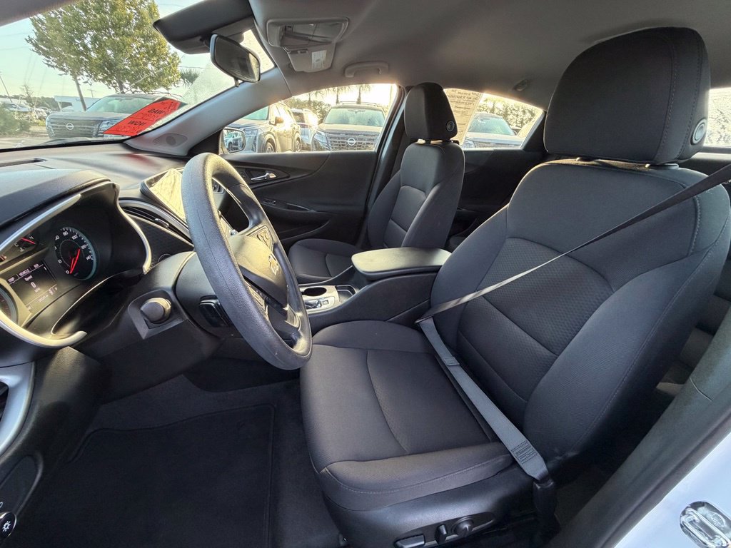 Used 2023 Chevrolet Malibu LS w/ Driver Confidence Package FWD image 11
