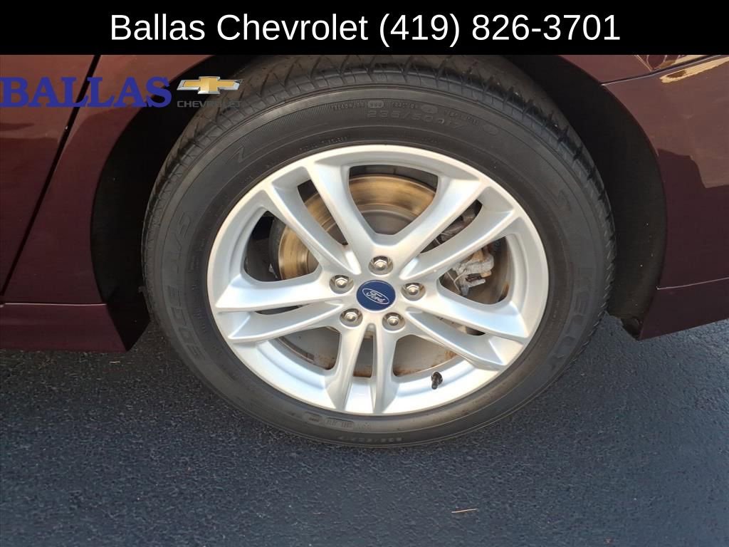 Used 2018 Ford Fusion SE w/ Fusion SE Technology Package image 27