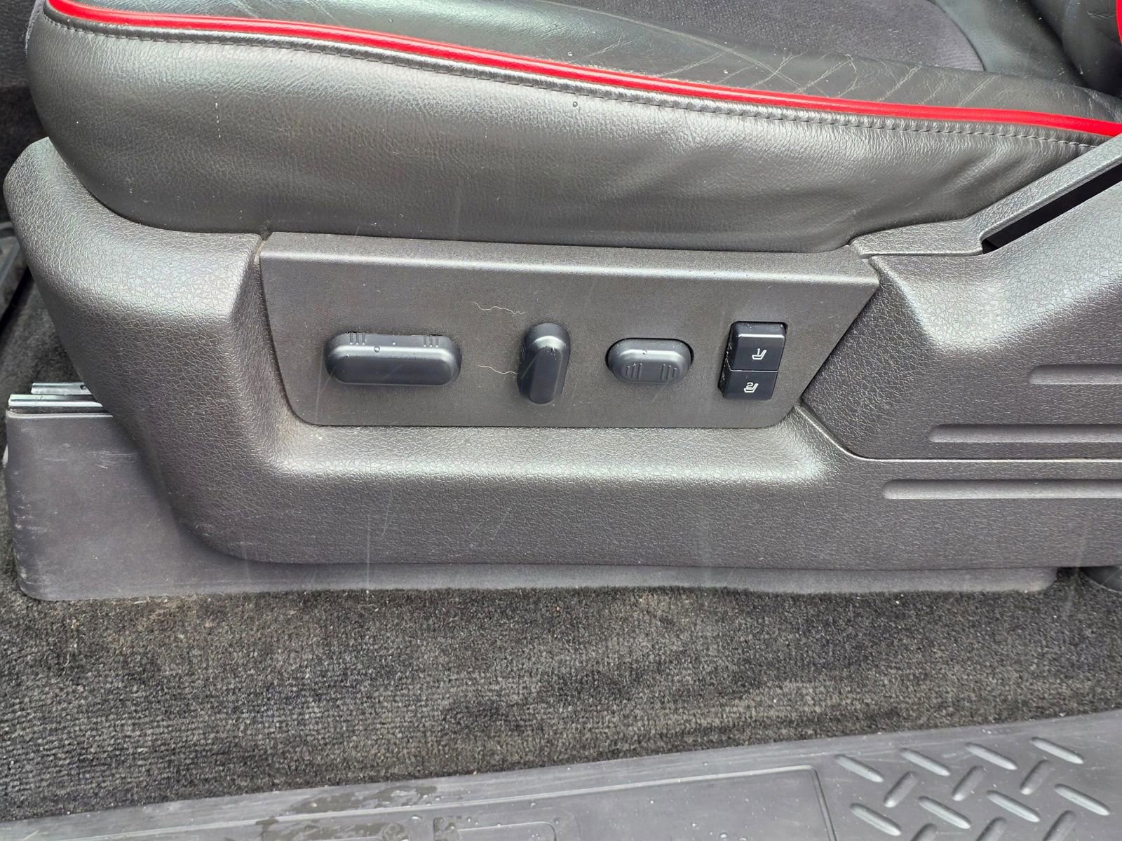 Used 2013 Ford F150 FX4 w/ Luxury Equipment Group AWD/4WD image 20