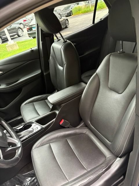 Used 2020 Buick Encore GX Essence FWD image 11