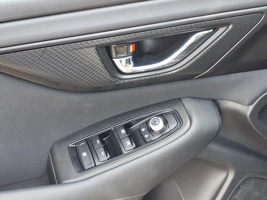 Certified 2025 Subaru Legacy Premium image 4