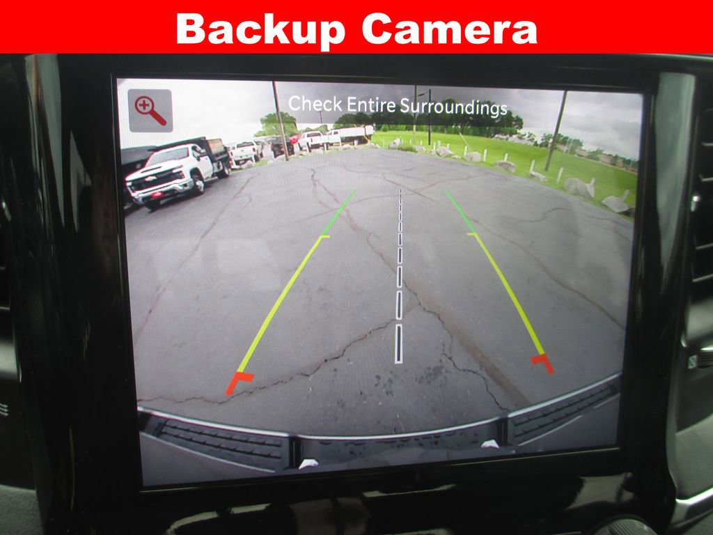 Used 2022 RAM 1500 Laramie AWD/4WD image 16