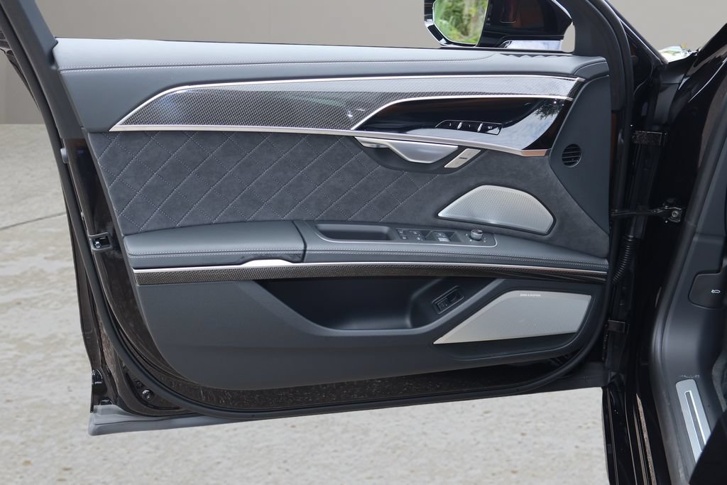 New 2026 Audi S8 AWD/4WD image 10