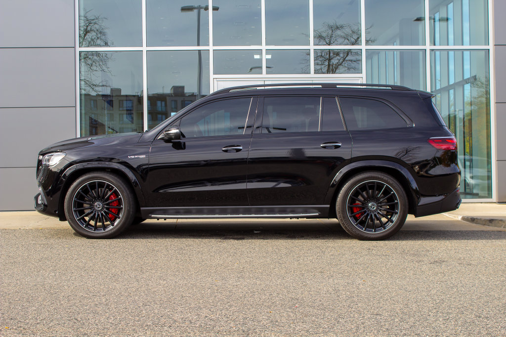 Used 2026 Mercedes-Benz GLS 63 AMG 4MATIC image 7