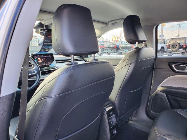 Used 2022 Jeep Compass Limited image 25