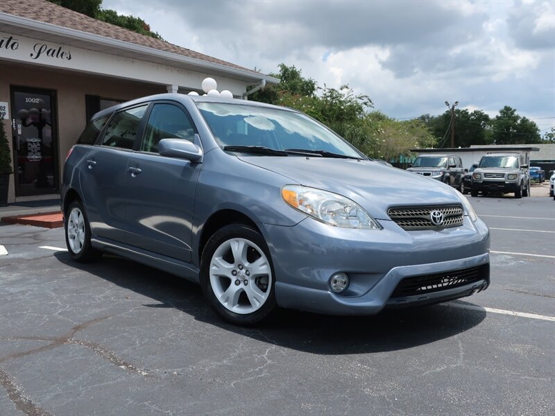 Used 2006 Toyota Matrix XR FWD image 3