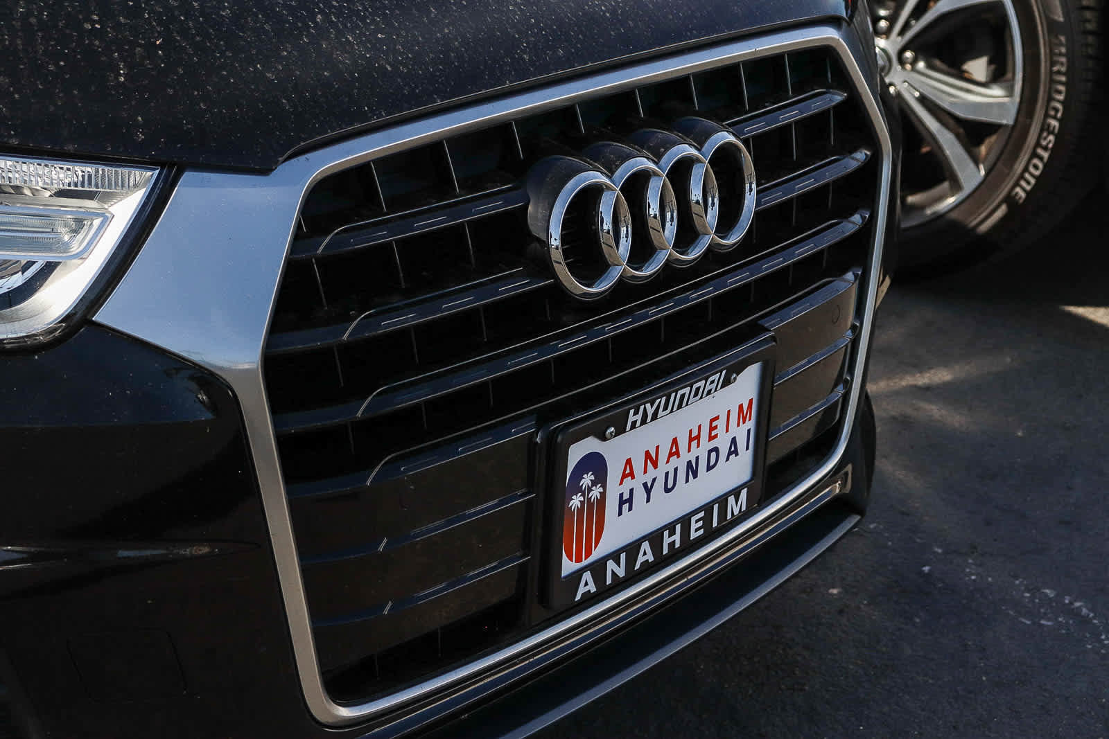 Used 2017 Audi Q3 2.0T Premium w/ Convenience Package image 3