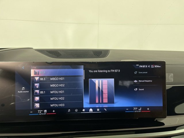 Certified 2025 BMW X7 xDrive40i w/ Executive Package image 15