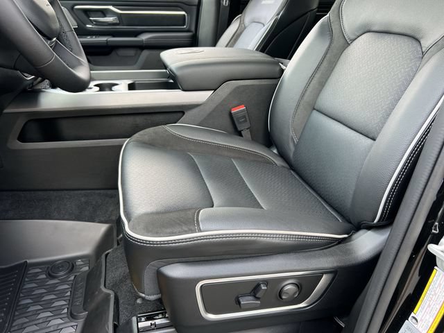 New 2026 RAM 1500 Laramie w/ Night Edition AWD/4WD image 20