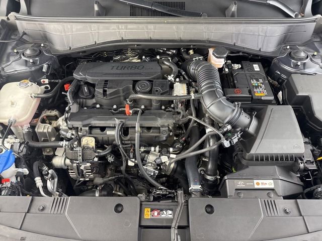 Used 2025 Hyundai Kona Limited AWD/4WD image 18