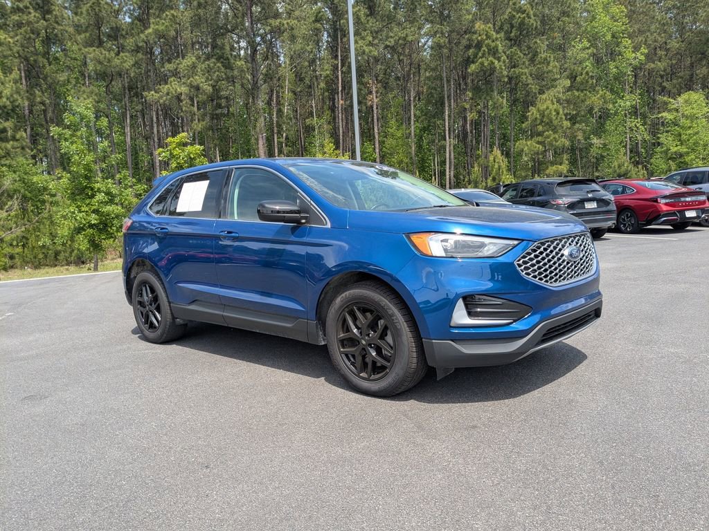 Used 2023 Ford Edge SEL AWD/4WD image 17