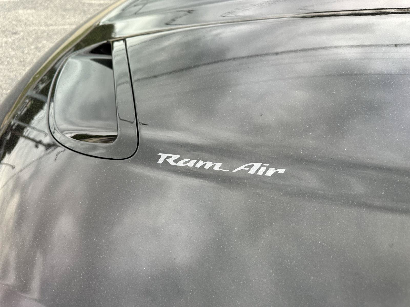 Used 2005 Pontiac GTO RWD image 10