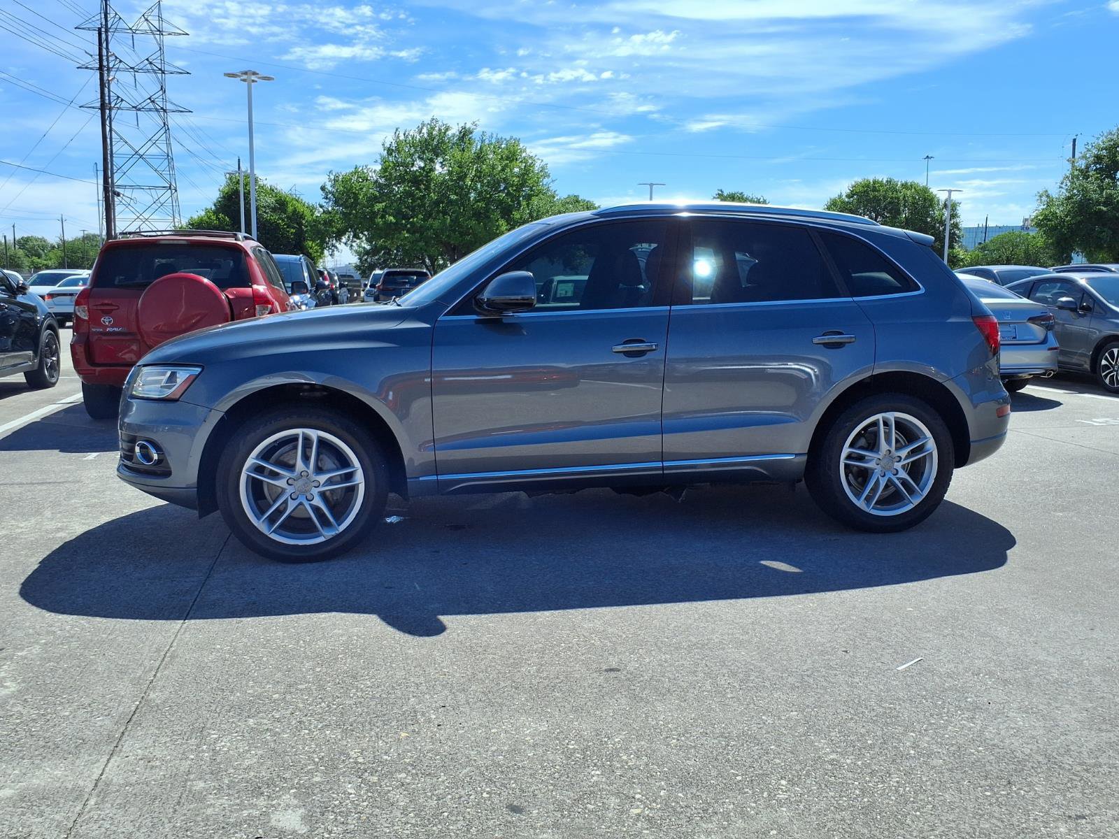 Used 2016 Audi Q5 2.0T Premium Plus w/ Technology Package image 21