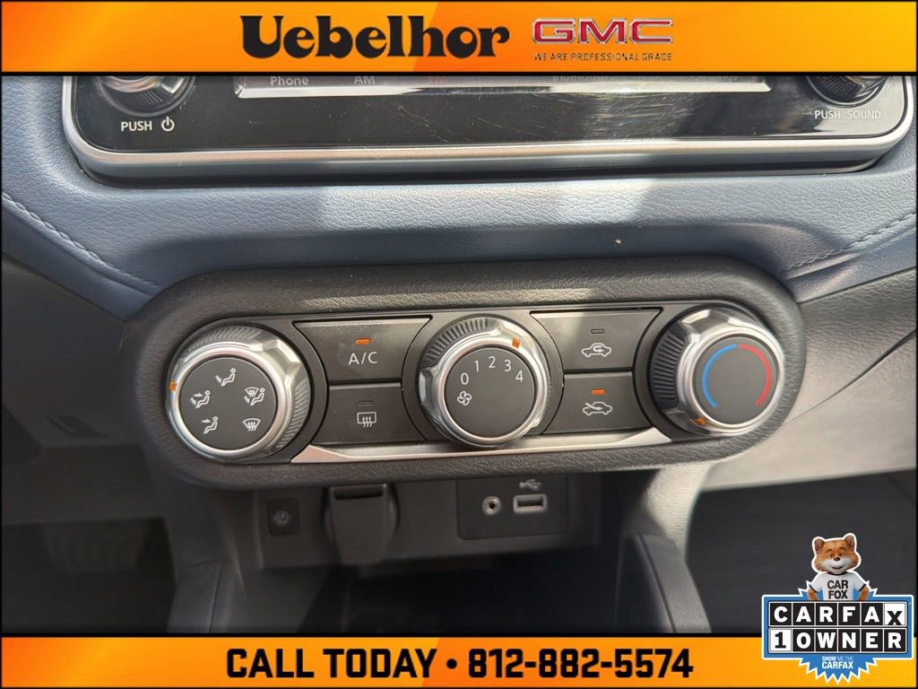 Used 2025 Nissan Versa SV w/ Trunk Package FWD image 22
