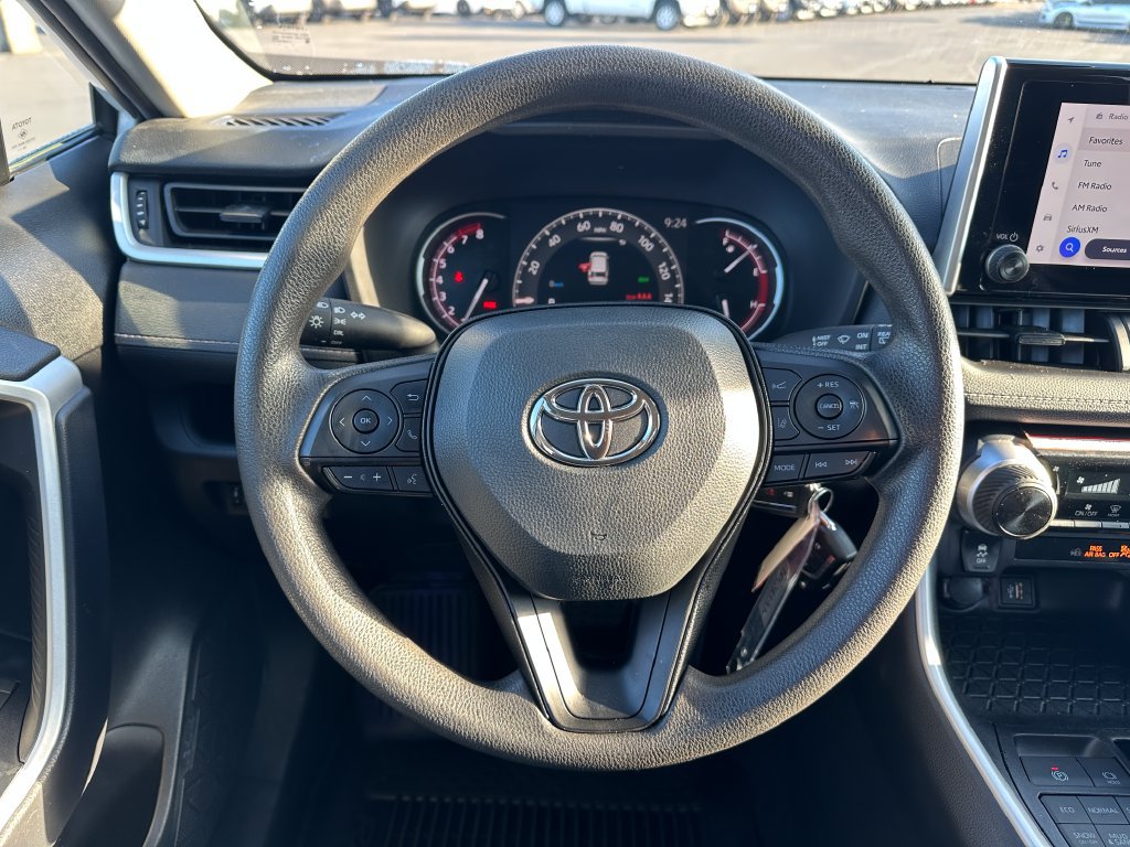 Certified 2025 Toyota RAV4 LE AWD/4WD image 20