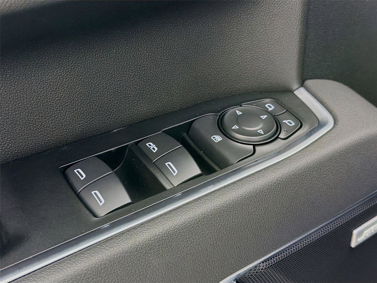 New 2026 GMC Sierra 1500 Elevation image 19