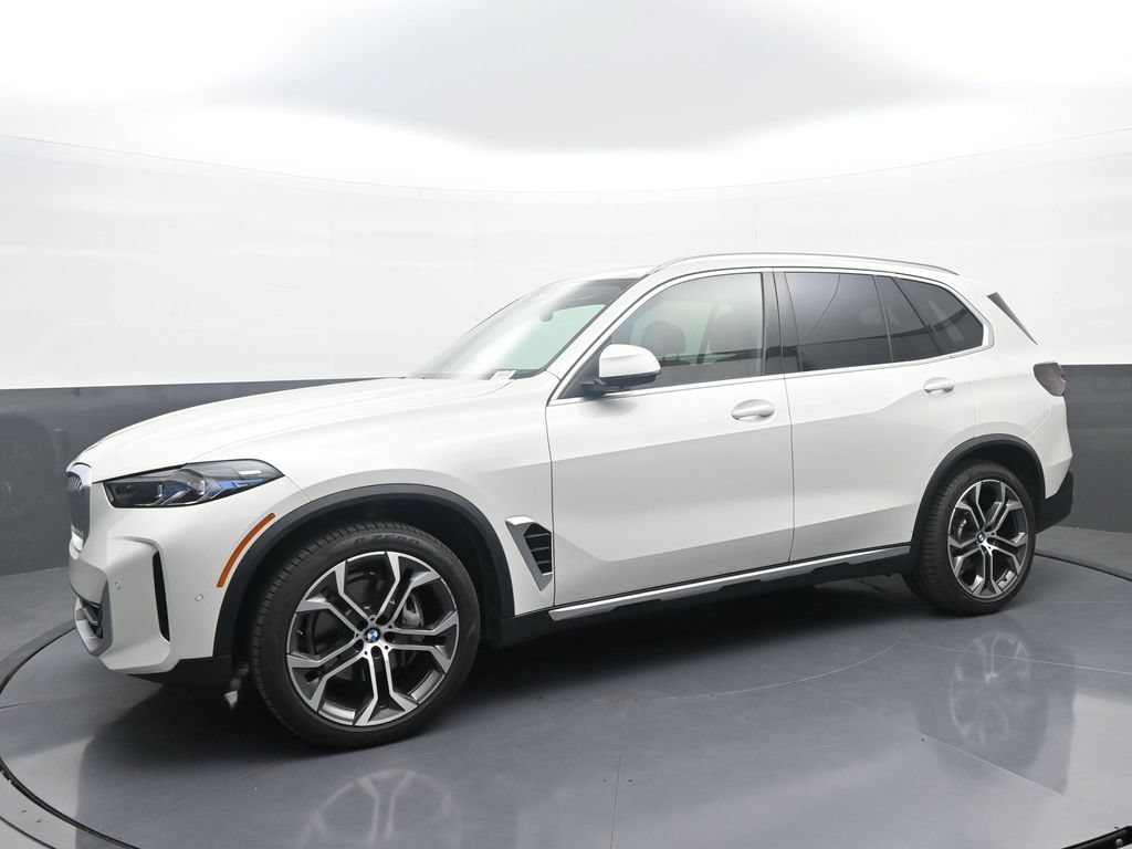 New 2026 BMW X5 xDrive40i AWD/4WD image 4