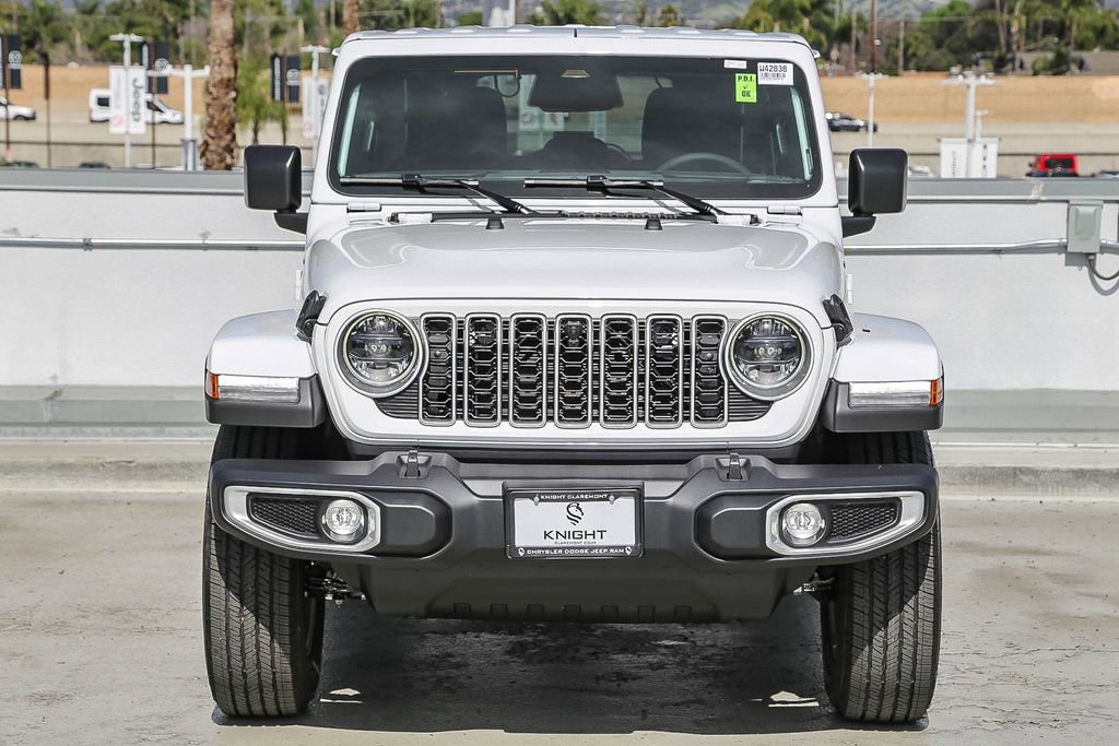 New 2026 Jeep Wrangler Sahara image 3