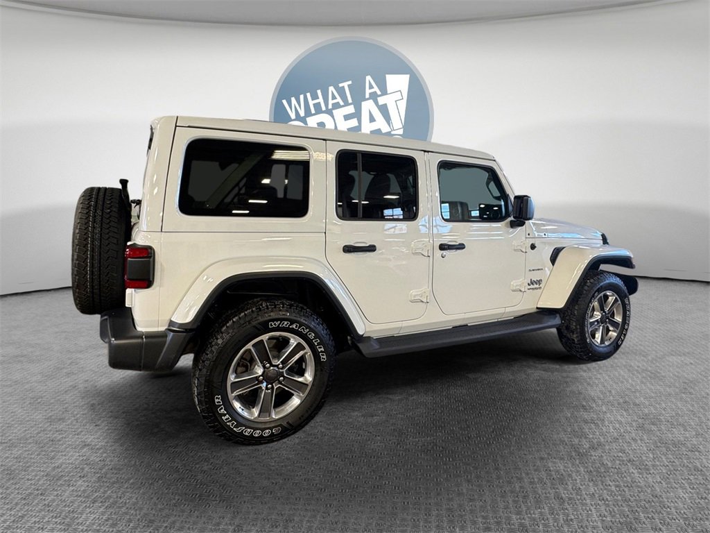 Used 2020 Jeep Wrangler Unlimited Sahara image 3