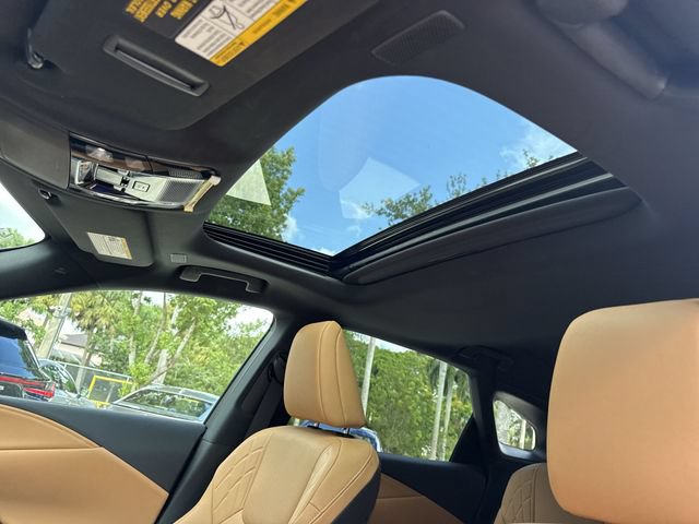 Used 2025 Lexus RX 350h w/ Accessory Package (K3) AWD/4WD image 22