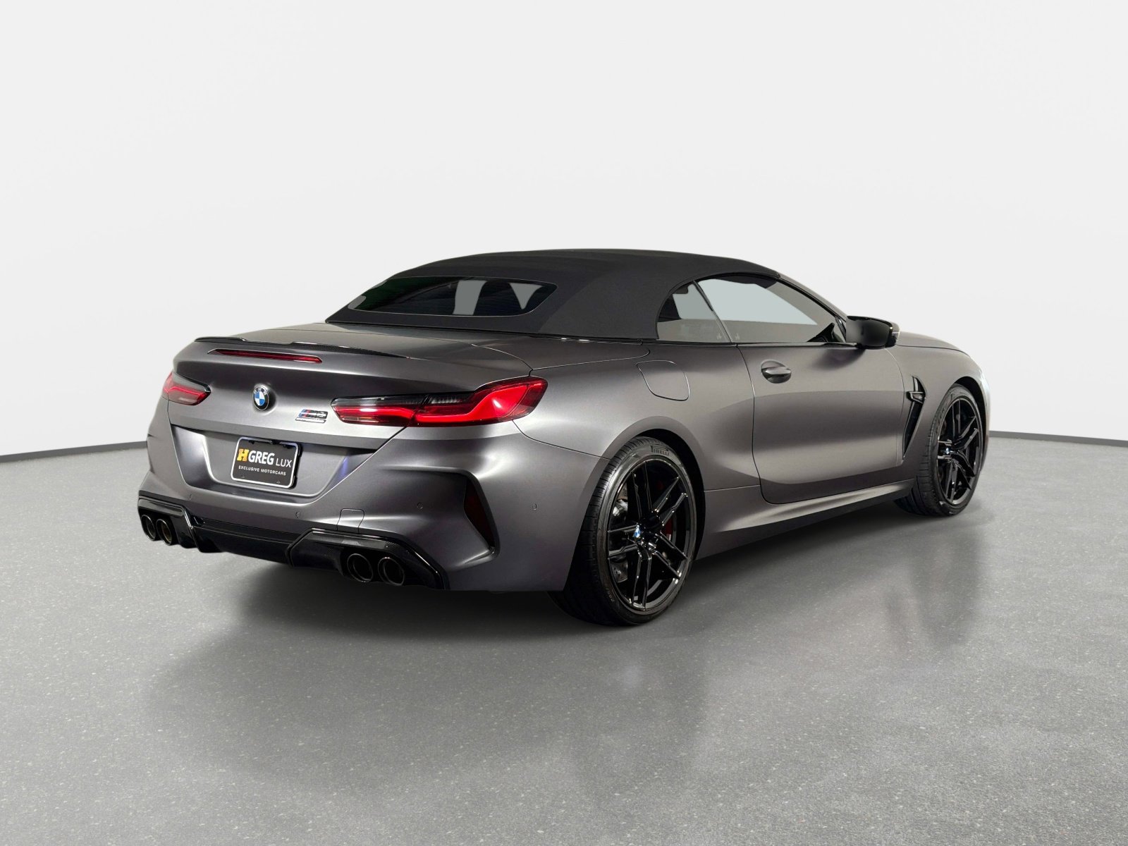 Used 2024 BMW M8 Competition image 3