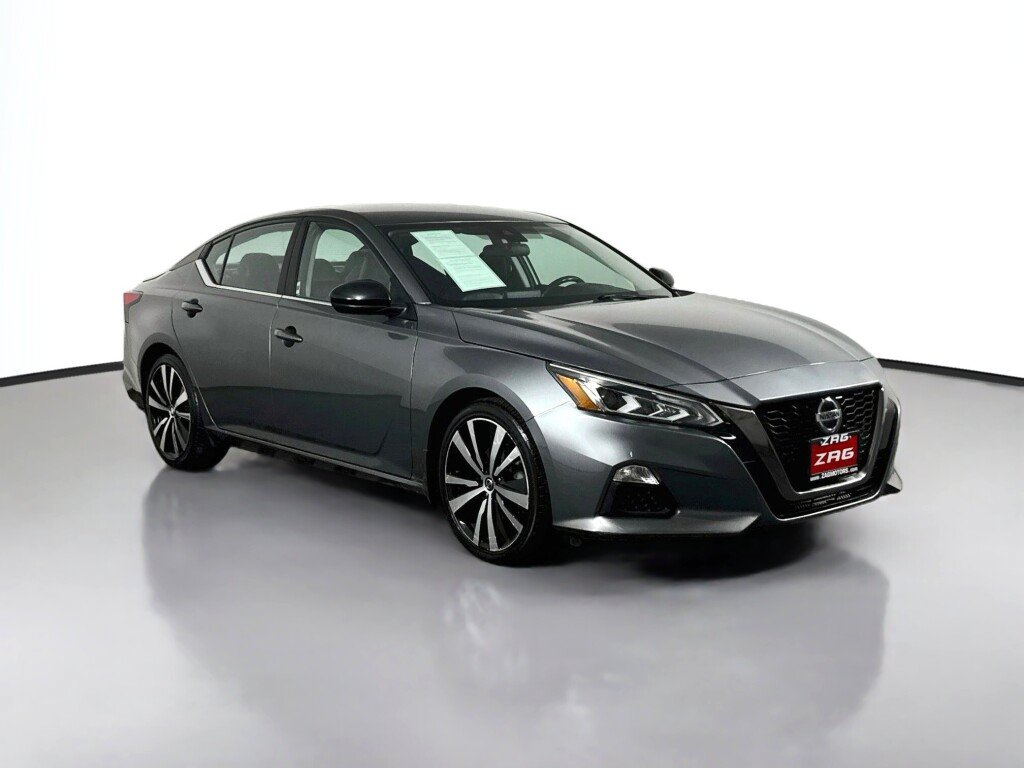 Used 2020 Nissan Altima 2.5 SR FWD image 7