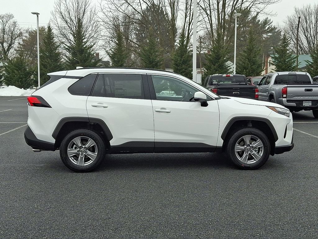 New 2025 Toyota RAV4 XLE w/ Convenience Package image 5