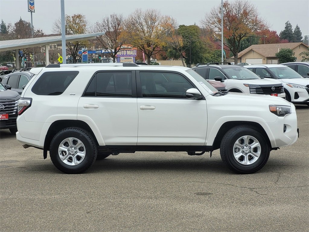 Used 2023 Toyota 4Runner SR5 Premium image 4