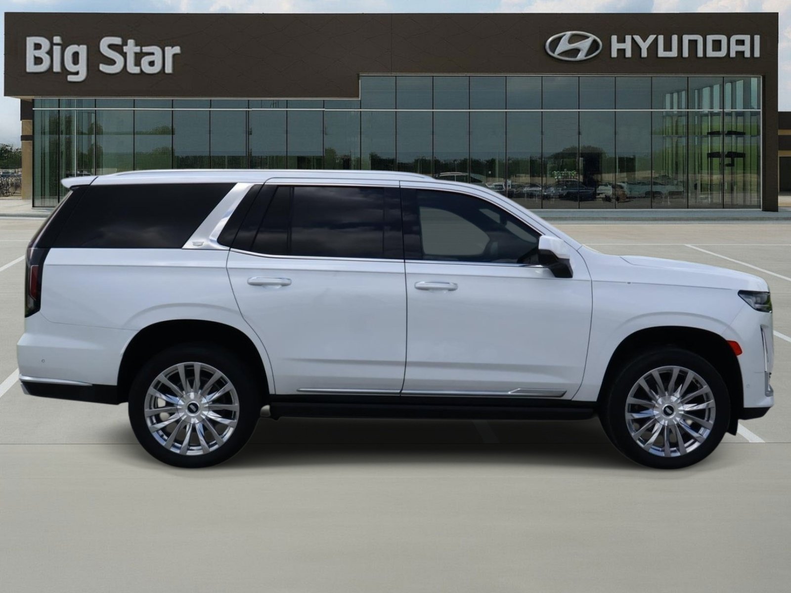 Used 2024 Cadillac Escalade Premium Luxury w/ Performance Package RWD image 5