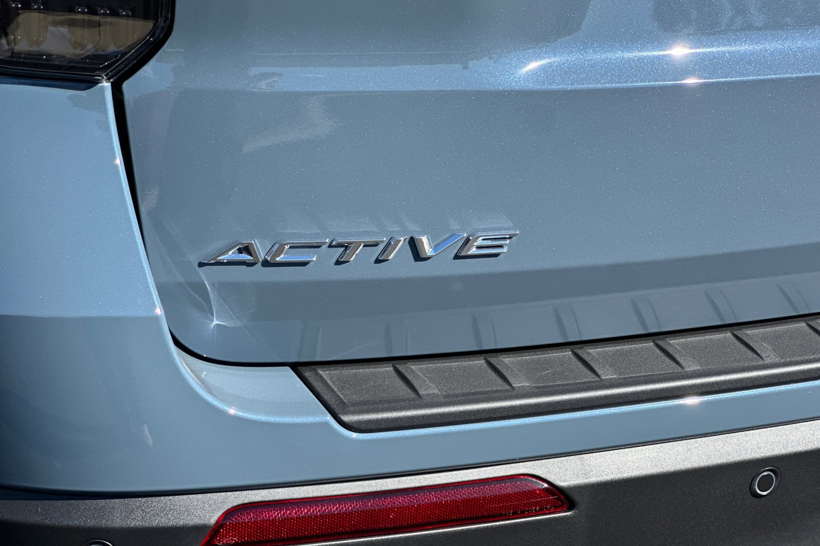 New 2027 Ford Explorer Active w/ Active Comfort Package RWD image 28