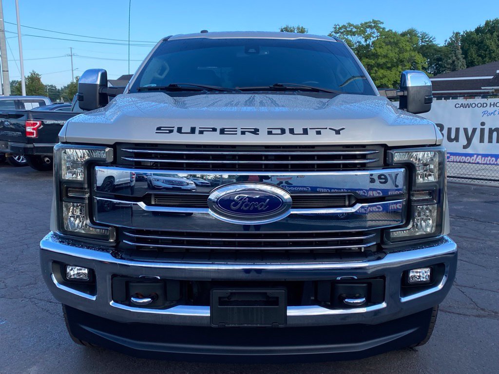 Used 2017 Ford F250 Lariat w/ Lariat Ultimate Package AWD/4WD image 8