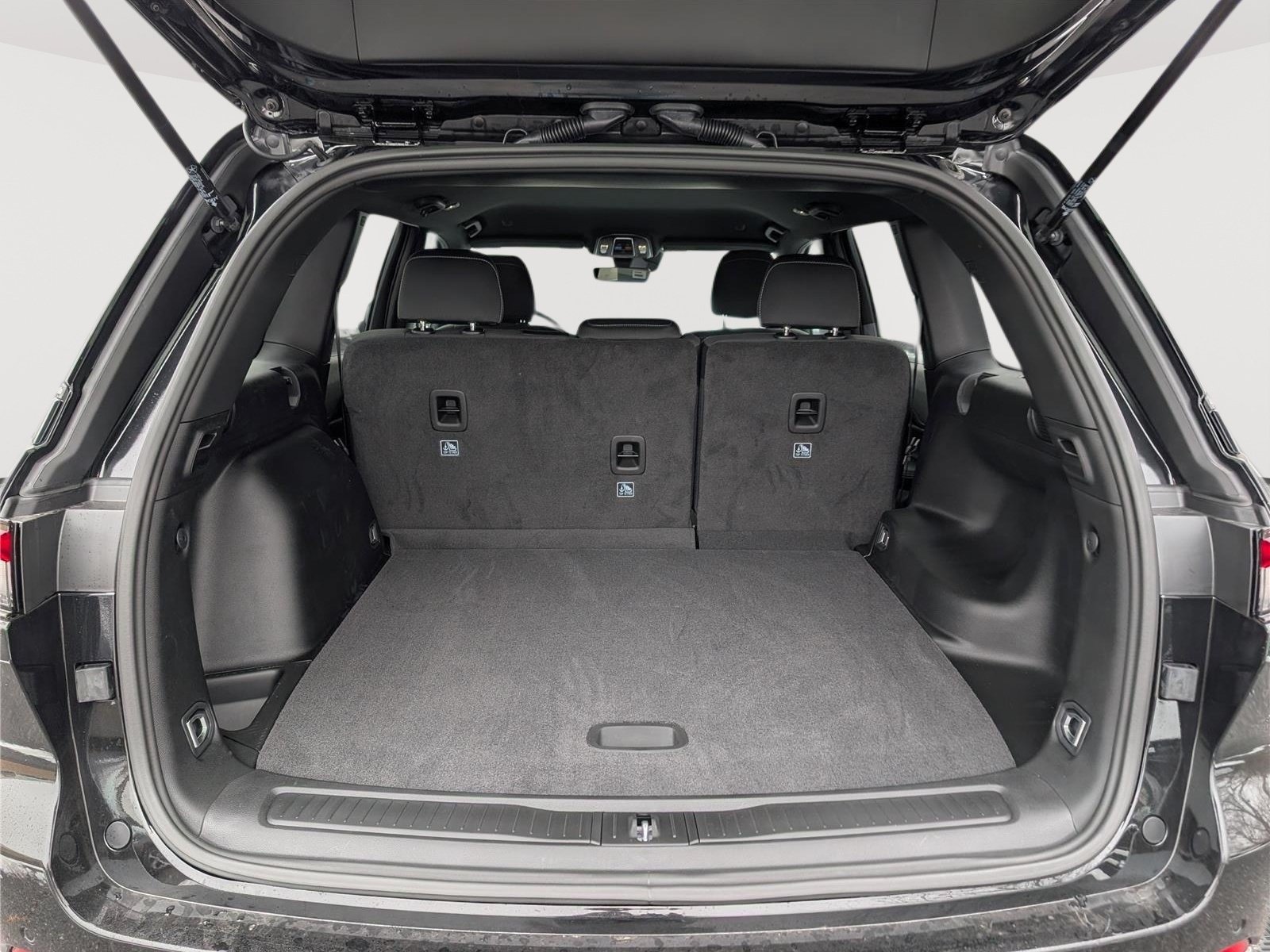 New 2026 Jeep Grand Cherokee Laredo AWD/4WD image 8