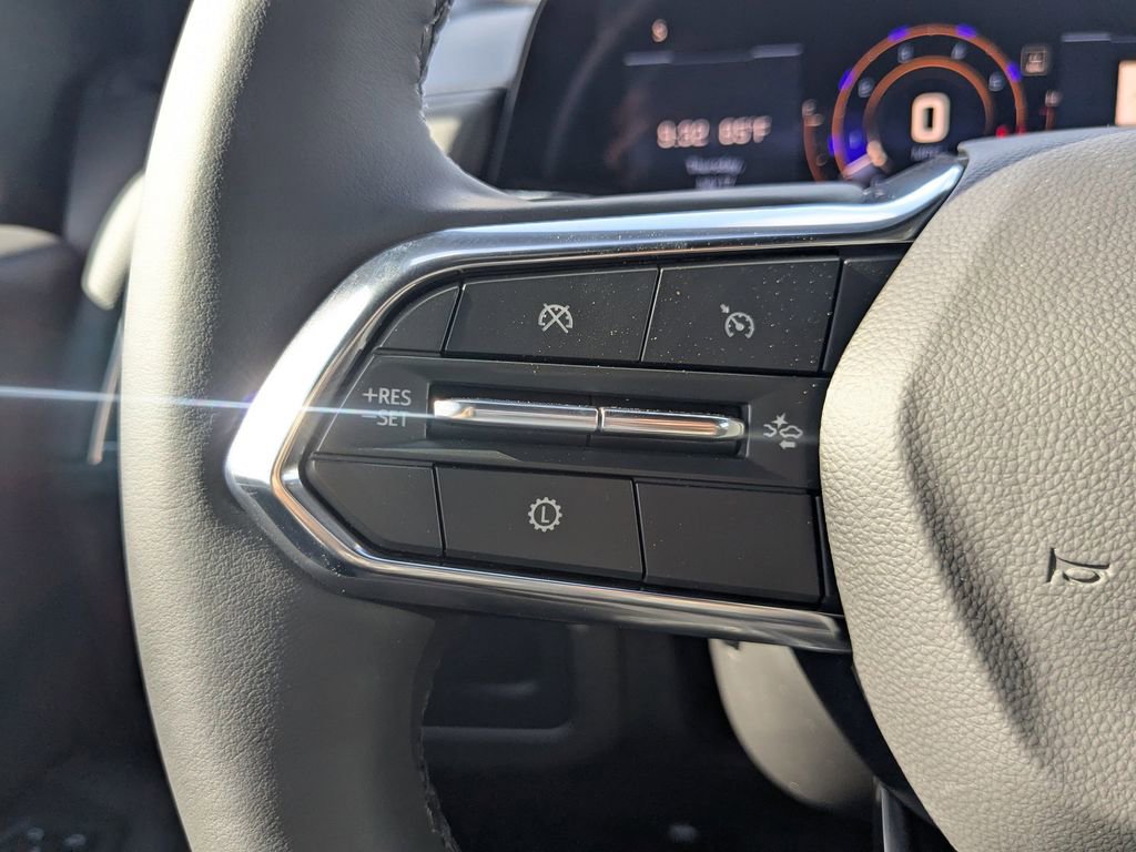 New 2025 Chevrolet Suburban Premier image 29