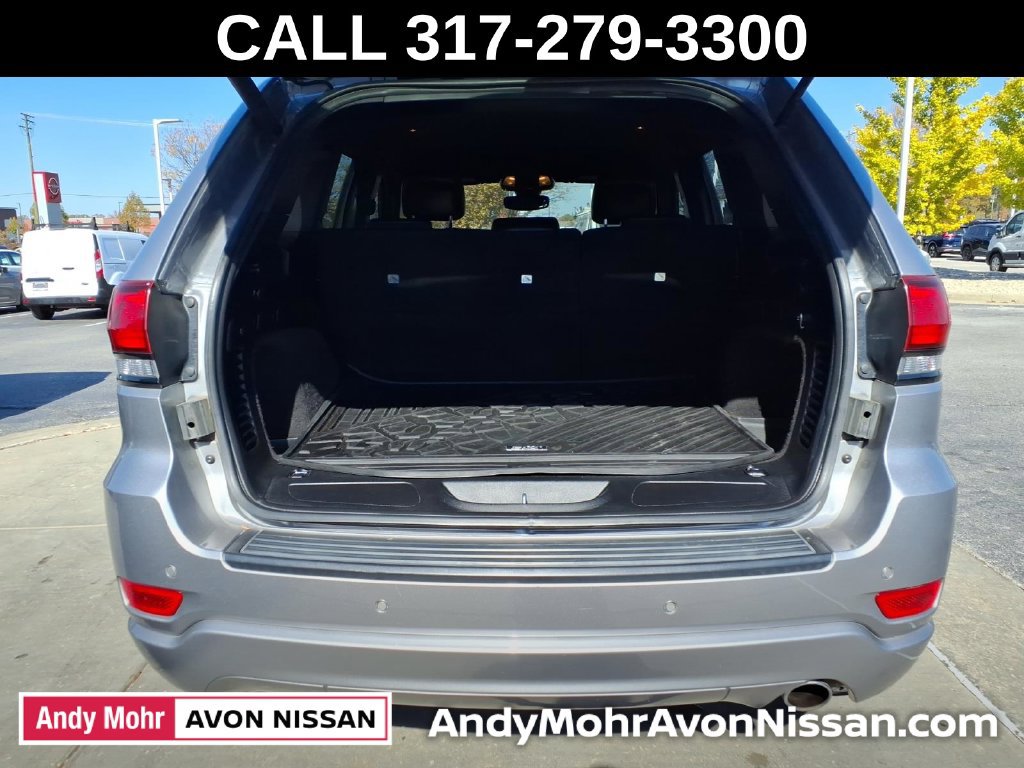 Used 2019 Jeep Grand Cherokee Altitude AWD/4WD image 9