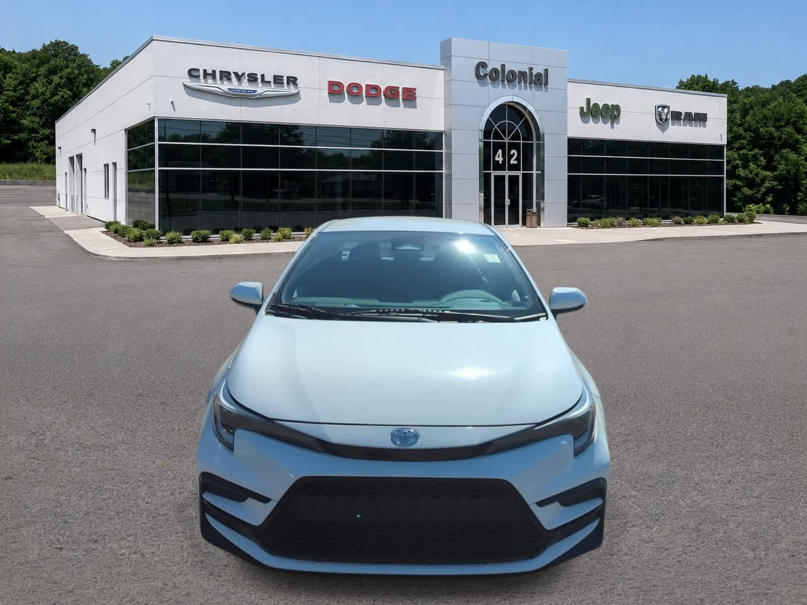 Used 2024 Toyota Corolla SE FWD image 9