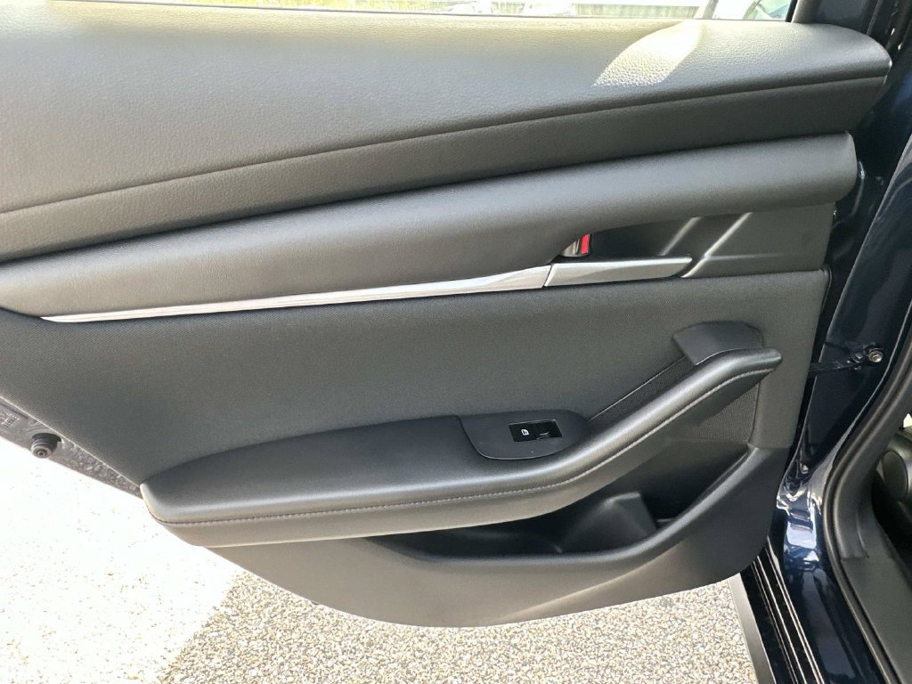 New 2026 MAZDA MAZDA3 s FWD image 27