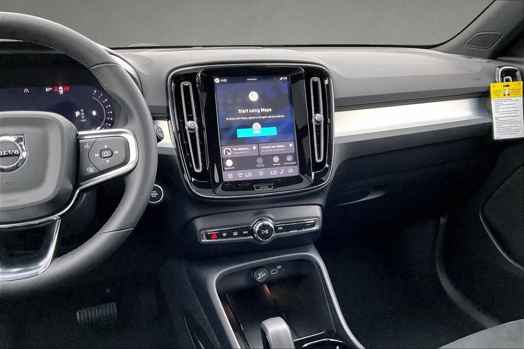 New 2026 Volvo XC40 B5 Ultra w/ Protection Package Premier AWD/4WD image 6