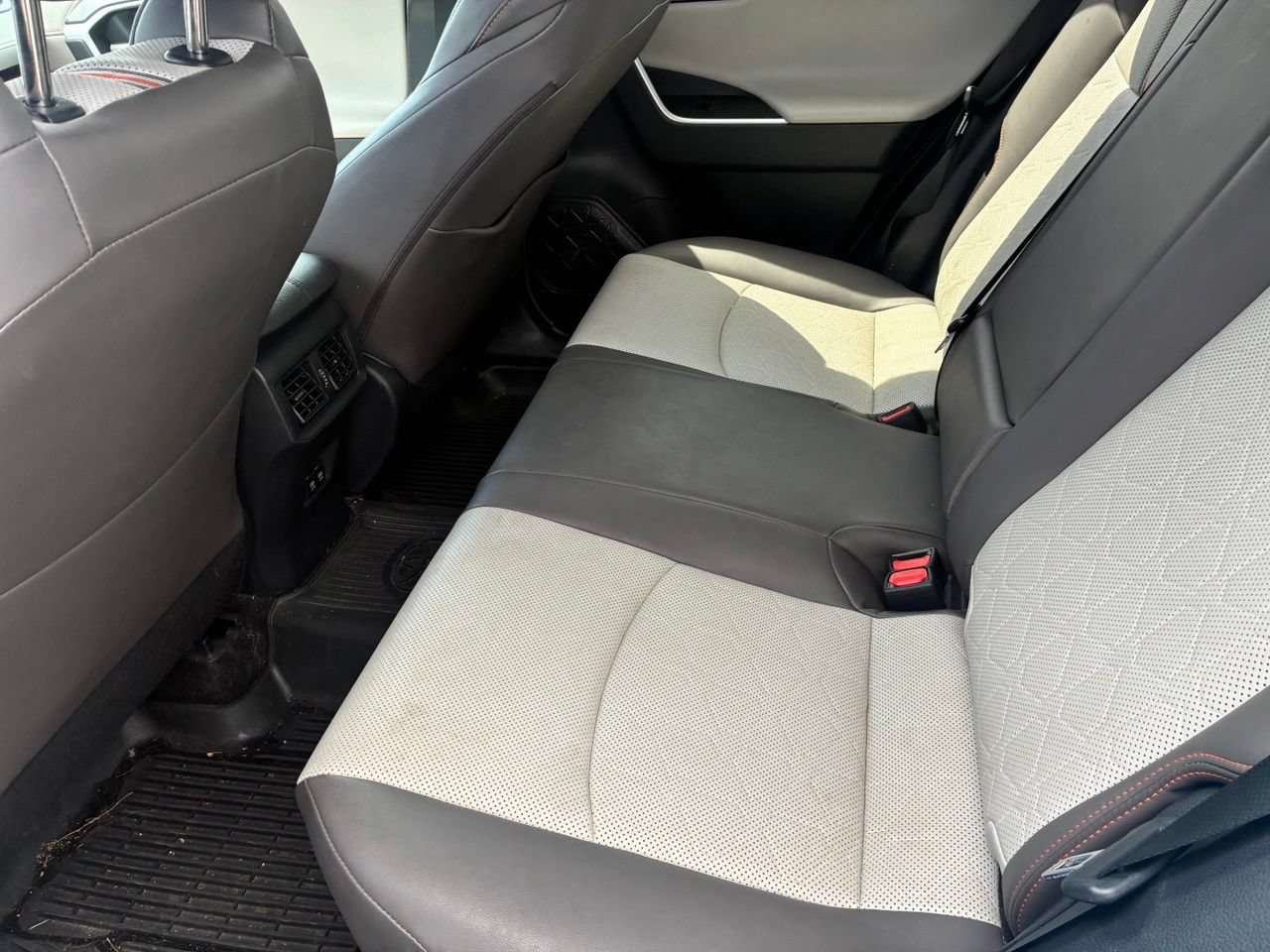 Used 2019 Toyota RAV4 Adventure w/ Cold Weather Package AWD/4WD image 12
