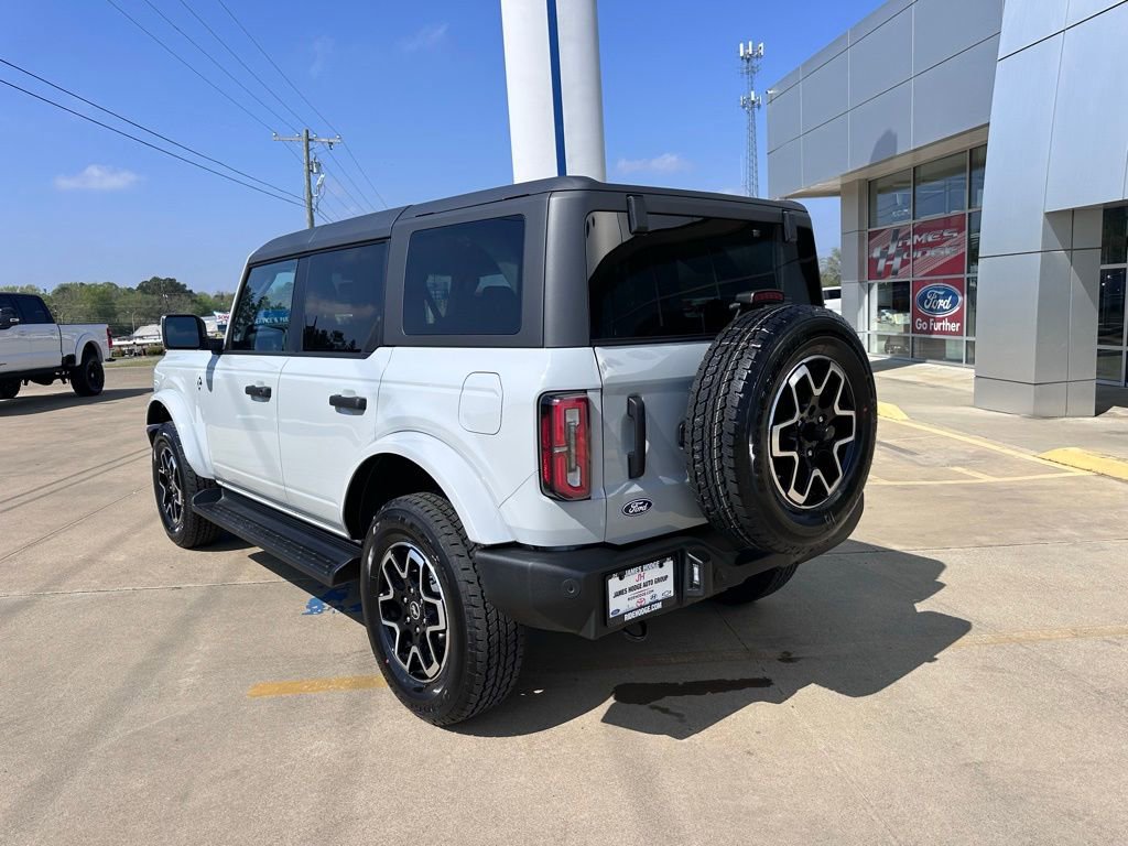 New 2026 Ford Bronco Outer Banks image 2