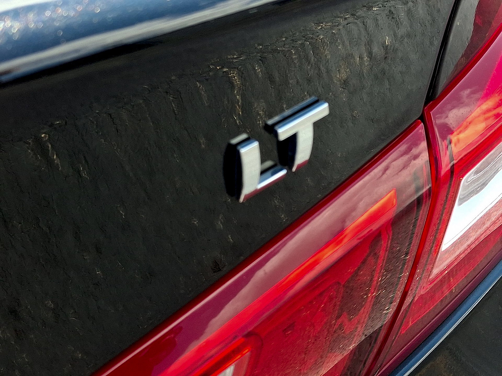 Used 2023 Chevrolet Malibu LT FWD image 24