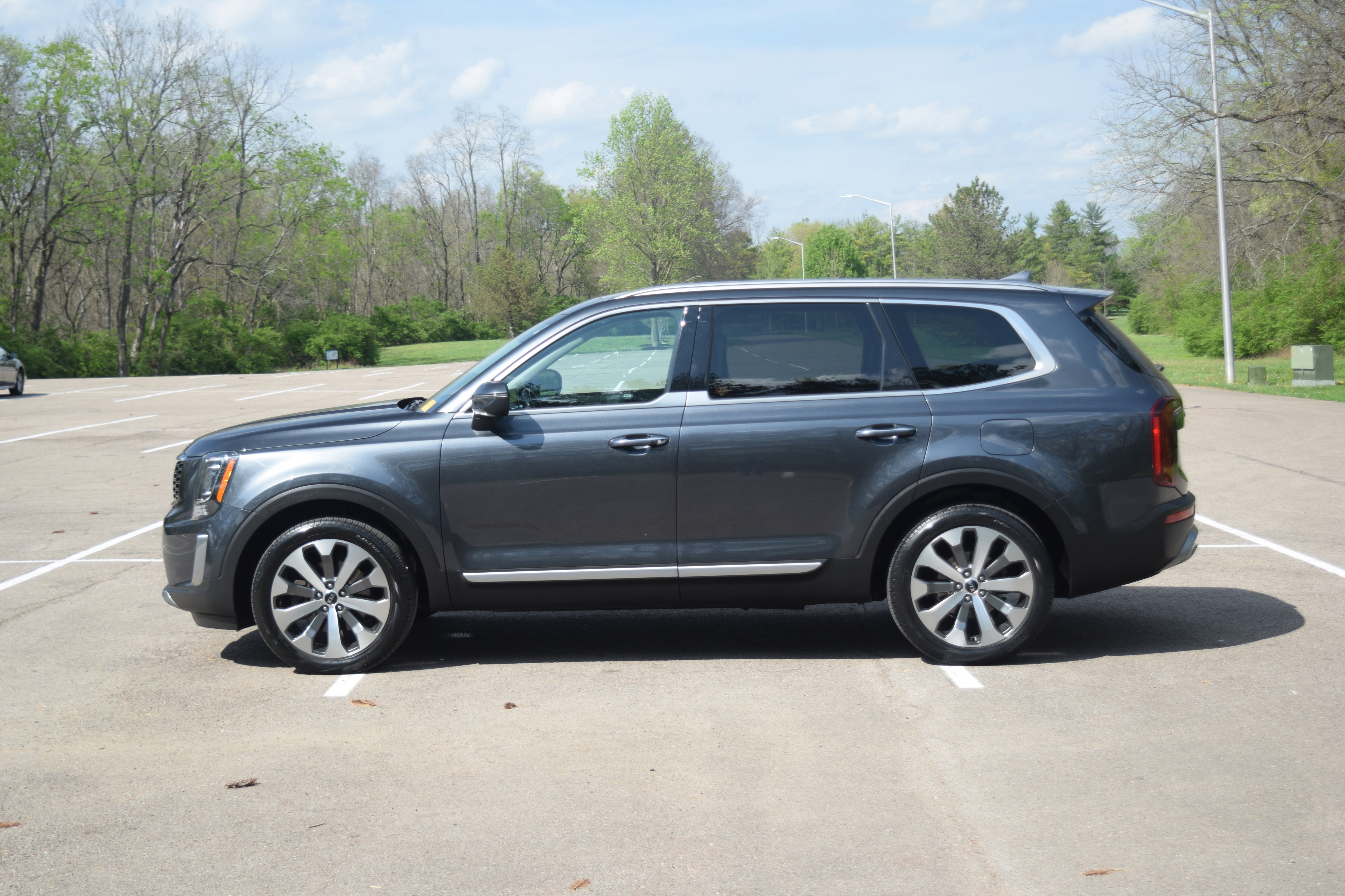 Used 2020 Kia Telluride S image 24