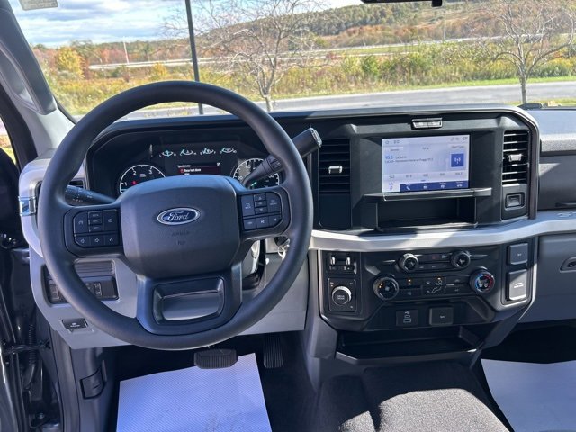 New 2026 Ford F450 XLT image 15