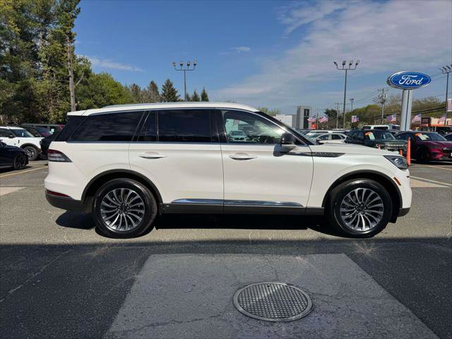 Used 2023 Lincoln Aviator Reserve w/ Elements Package Plus AWD/4WD image 8