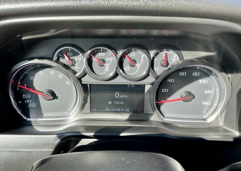 Used 2020 Chevrolet Silverado 1500 LT w/ All-Star Edition image 38